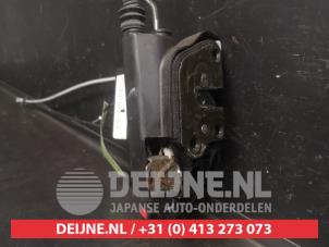 Kia Sportage Door lock mechanism 4-door, front left O640612 photo 2