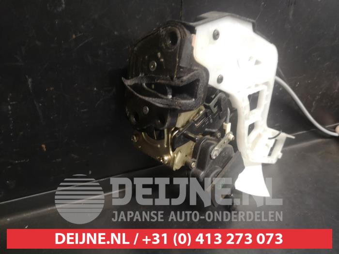 Kia Sportage Deurslot Mechaniek 4Deurs links-achter O640616