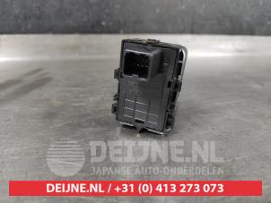 Honda HR-V Switch (miscellaneous) O640732 photo 2