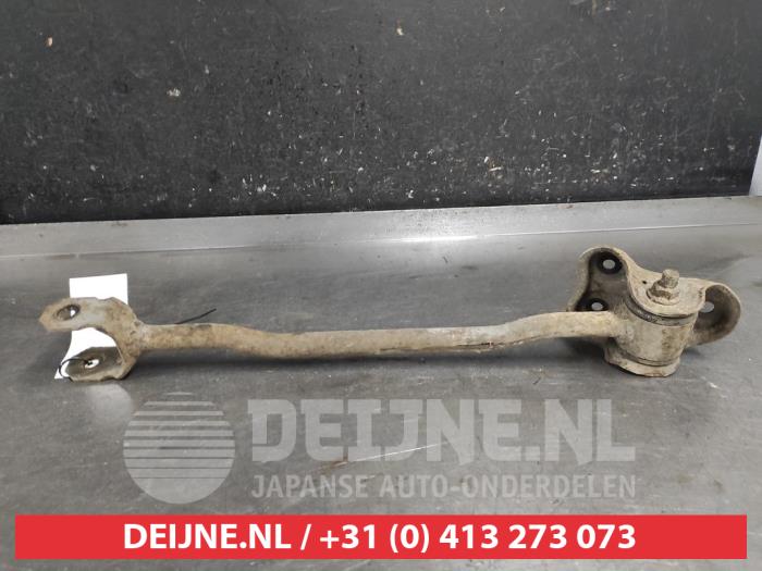 Hyundai Matrix Querlenker rechts hinten O640812