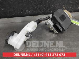 Gebruikte Rembekrachtiger Honda HR-V (RV) 1.5 e:HEV Prijs € 250,00 Margeregeling aangeboden door V.Deijne Jap.Auto-onderdelen BV