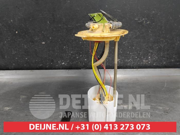 Gebruikte Tank element Pomp Nissan NP 300 Navara (D23) Prijs € 125,00 Margeregeling aangeboden door V.Deijne Jap.Auto-onderdelen BV