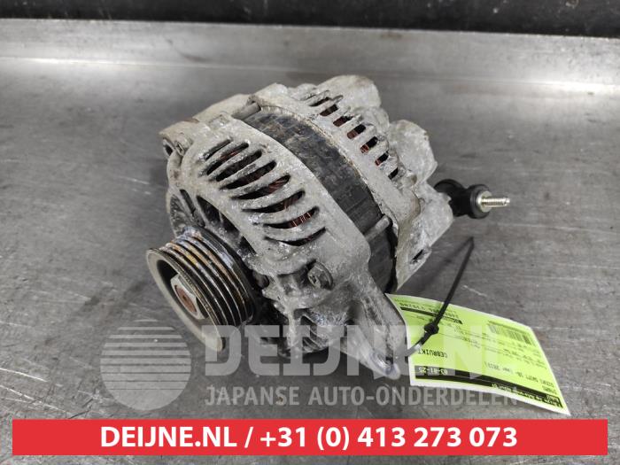 Dynamo van een Suzuki Swift (ZA/ZC/ZD) 1.2 16V 2013