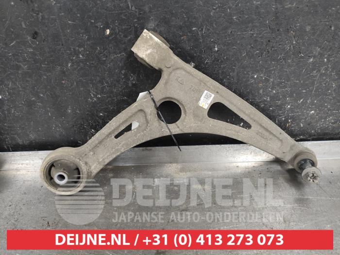 Hyundai Ioniq Querlenker unten rechts vorne O641024