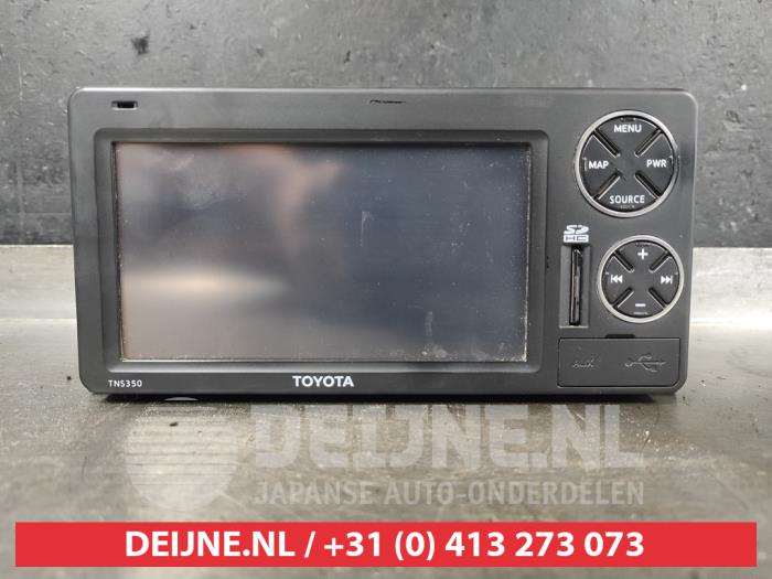 Toyota Auris Radio O641103