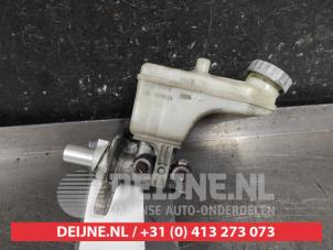 Suzuki Swift Hoofdremcilinder O641232 foto 2