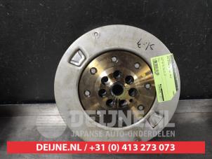 Gebruikte Vliegwiel Kia Optima 2.0 CVVT Hybrid 16V Prijs € 50,00 Margeregeling aangeboden door V.Deijne Jap.Auto-onderdelen BV