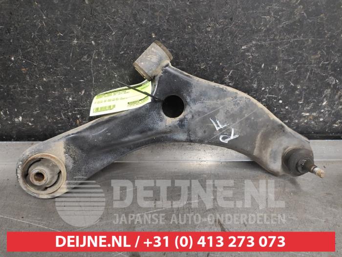 Suzuki Celerio Draagarm onder rechts-voor O641697