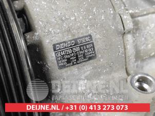 Toyota Yaris Air conditioning pump O642106 photo 3