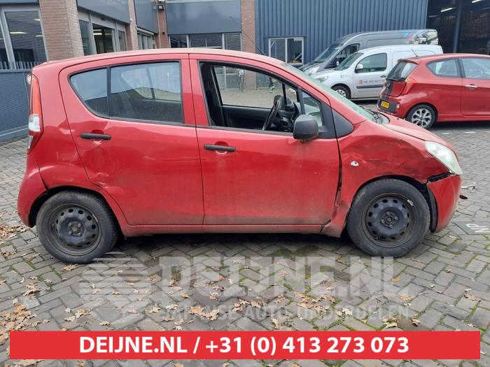 Suzuki Splash Türscheibe 4-türig rechts hinten O642201