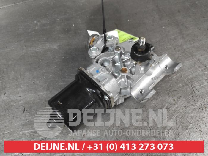 Mazda 2 Scheibenwischermotor vorne O642236