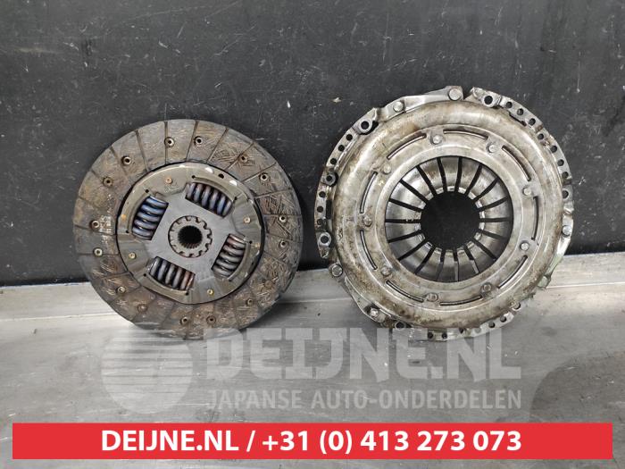 Subaru Legacy Clutch kit (complete) O642301