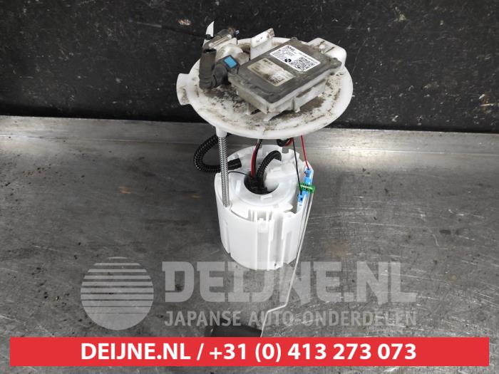 Gebruikte Tank element Pomp Hyundai Tucson (NX) 1.6 T-GDI Prijs € 175,00 Margeregeling aangeboden door V.Deijne Jap.Auto-onderdelen BV