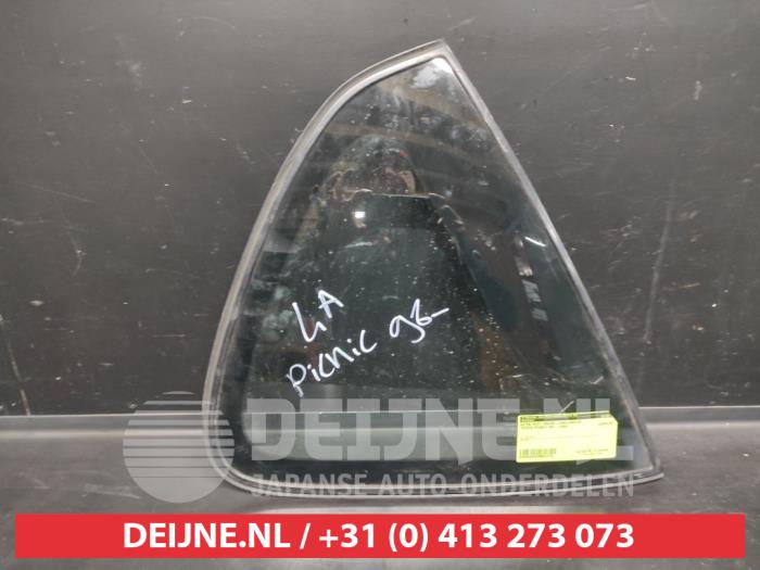 Toyota Picnic Extra window 4-door, left O642434