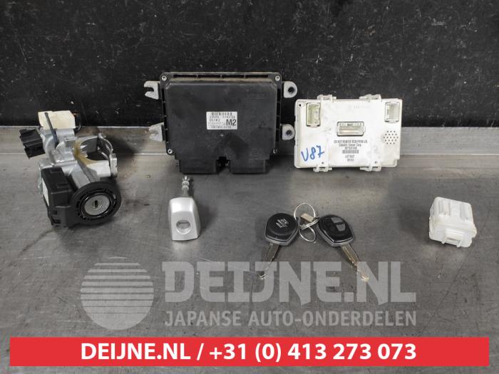 Suzuki Splash Kontaktslot+Sleutel O642786