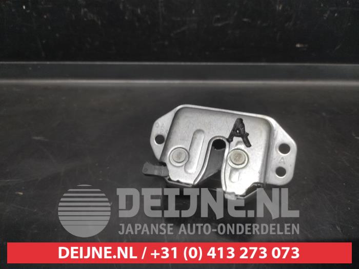Chevrolet Spark Tailgate lock mechanism O642940