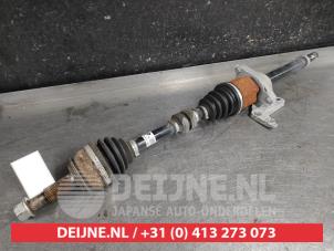 Gebruikte Aandrijfas rechts-voor Nissan Qashqai (J11) 1.2 DIG-T 16V Prijs € 100,00 Margeregeling aangeboden door V.Deijne Jap.Auto-onderdelen BV