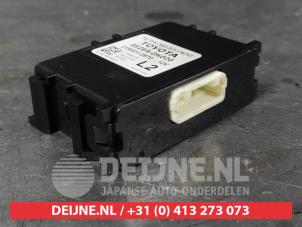 Gebruikte Start/stop condensator Toyota Hilux V/VI 2.8 D4D-F 16V 4x4 Prijs op aanvraag aangeboden door V.Deijne Jap.Auto-onderdelen BV