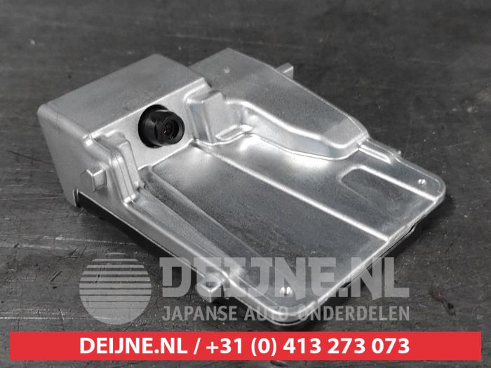 Toyota Hilux Front camera O643168