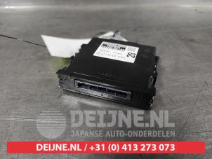 Gebruikte PDC Module Toyota Hilux V/VI 2.8 D4D-F 16V 4x4 Prijs € 50,00 Margeregeling aangeboden door V.Deijne Jap.Auto-onderdelen BV