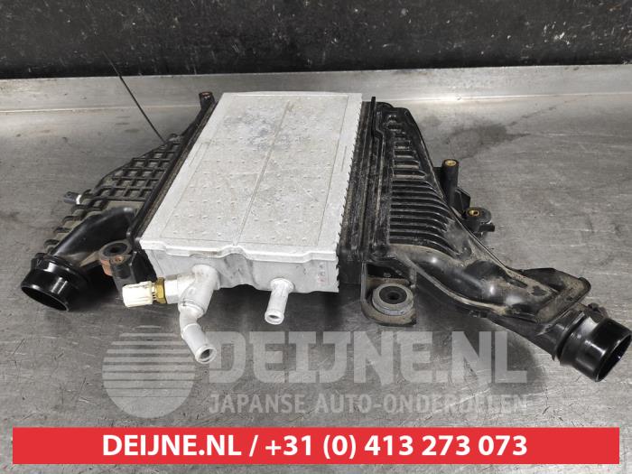 Gebruikte Intercooler Toyota Hilux V/VI 2.8 D4D-F 16V 4x4 Prijs op aanvraag aangeboden door V.Deijne Jap.Auto-onderdelen BV