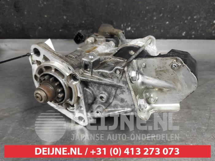 Gebruikte Startmotor Toyota Hilux V/VI 2.8 D4D-F 16V 4x4 Prijs € 150,00 Margeregeling aangeboden door V.Deijne Jap.Auto-onderdelen BV