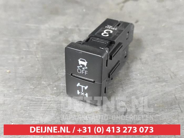 Toyota Hilux ASR schakelaar O643247