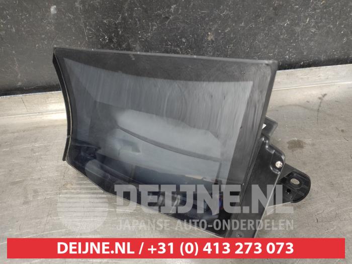 Gebruikte Head-up display Nissan Qashqai (J12) 1.5 VC-T e-Power 16V Prijs op aanvraag aangeboden door V.Deijne Jap.Auto-onderdelen BV