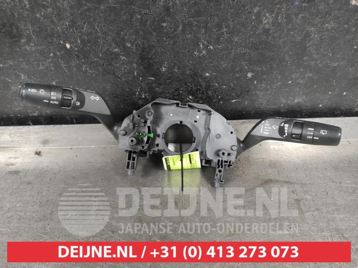 Nissan Qashqai Steering column stalk O643509