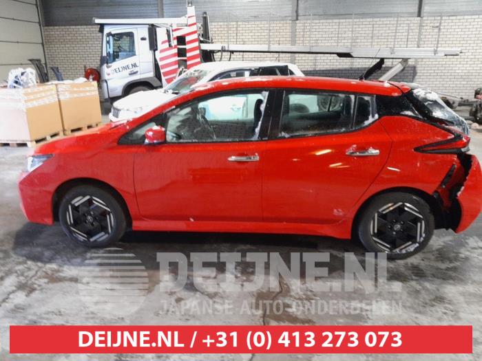Nissan Leaf Türscheibe 4-türig links hinten O643549