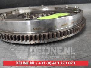 Subaru Impreza Schwungrad O643702 foto 3