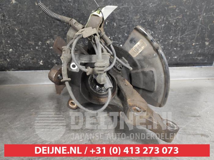 Kia Venga Achsschenkel links vorne O643681