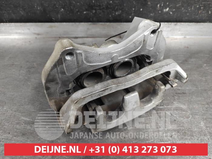 Nissan Qashqai Front brake calliper, right O643719