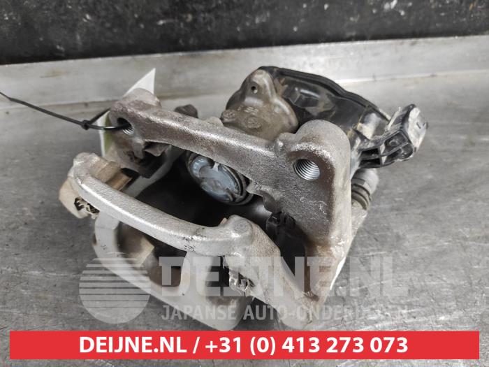 Nissan Qashqai Rear brake calliper, left O643720