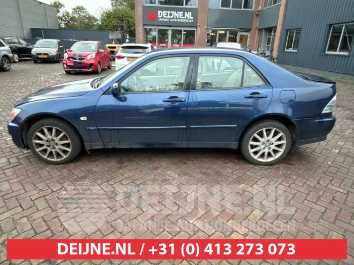Lexus IS Türscheibe 4-türig links vorne O643732