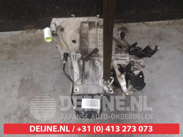 Nissan Micra Gearbox O643793