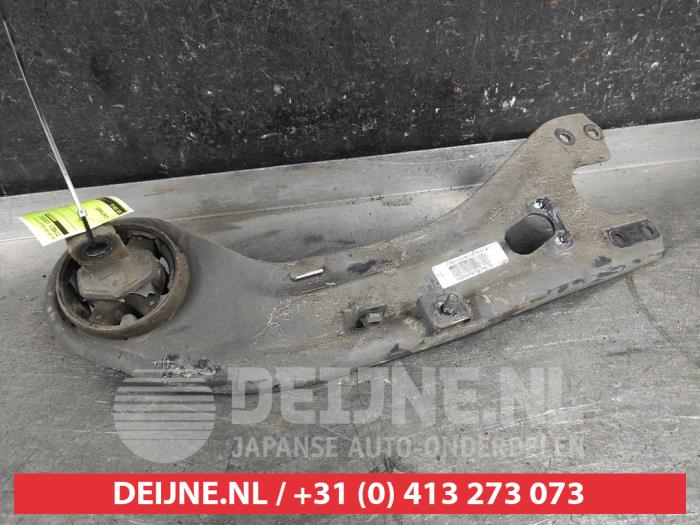 Kia Sportage Draagarm rechts-achter O643877