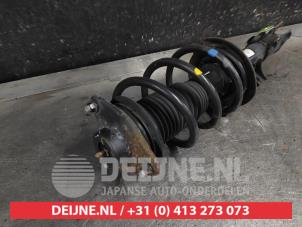Kia Sportage Stoßdämpferstrebe links vorne O643883 foto 2