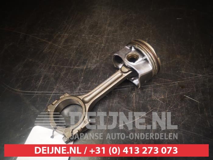 Nissan Micra Connecting rod O643889