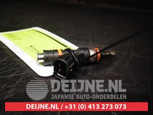 Nissan Micra Injector (petrol injection) O643922 photo 2