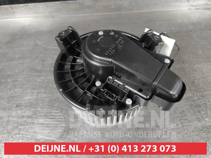 Toyota Prius Kachel Ventilatiemotor O643935