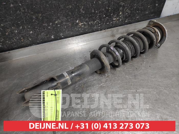 Daihatsu Sirion Stoßdämpferstrebe links vorne O643952