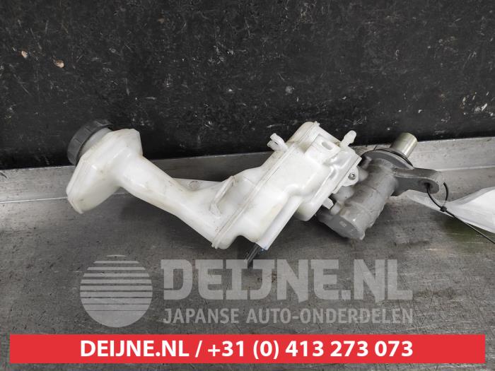 Nissan X-Trail Hoofdremcilinder O644103