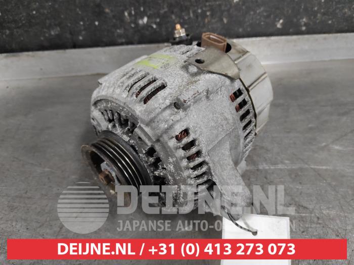Gebruikte Dynamo Lexus IS (E1) 200 2.0 24V Prijs € 50,00 Margeregeling aangeboden door V.Deijne Jap.Auto-onderdelen BV