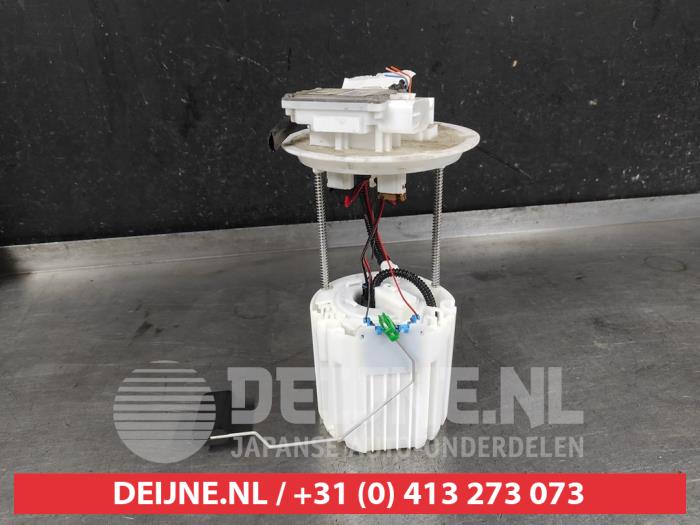 Gebruikte Tank element Pomp Kia Sportage (NQ5E) 1.6 T-GDi MHEV 16V AWD Prijs € 175,00 Margeregeling aangeboden door V.Deijne Jap.Auto-onderdelen BV