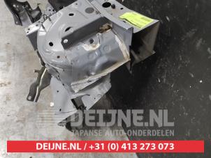Nissan Qashqai Inner wheel arch O644502 photo 2