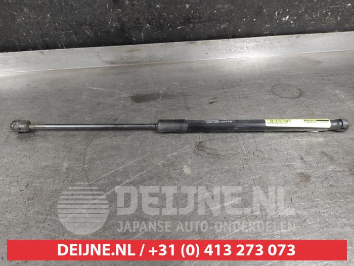 Hyundai I30 Gasdemper rechts-achter O644519
