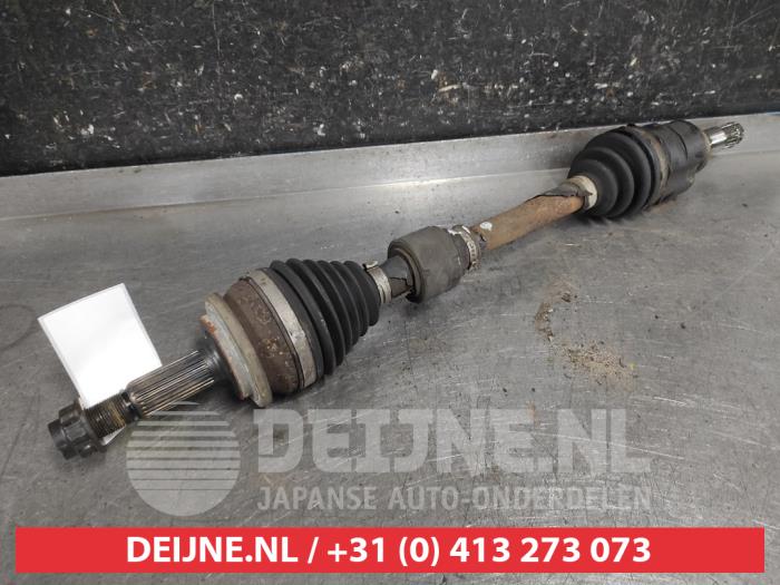Toyota Avensis Antriebswelle links vorne O644586