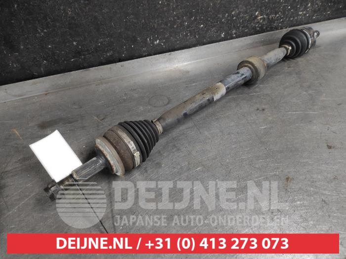 Toyota Avensis Antriebswelle rechts vorne O644587
