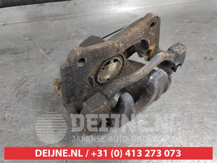 Toyota Avensis Remklauw (Tang) rechts-voor O644662